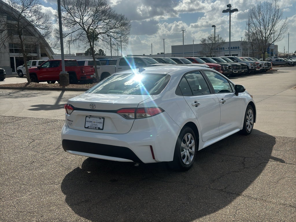 2021 Toyota Corolla LE