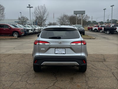 2023 Toyota Corolla Cross LE