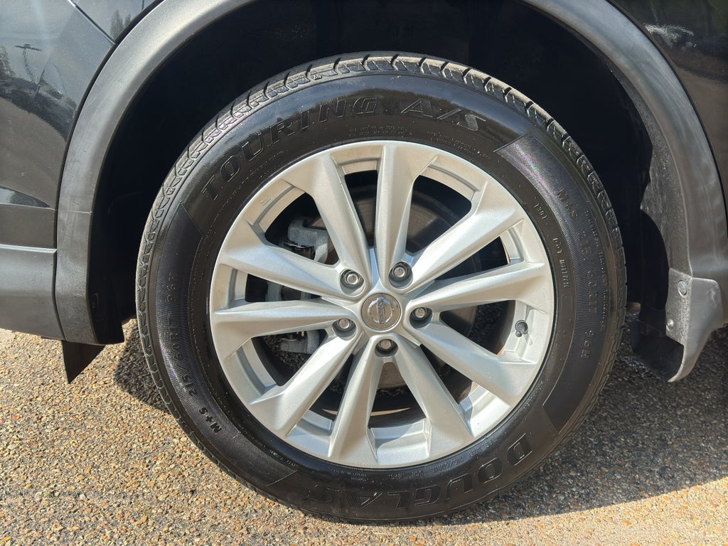 2017 Nissan Rogue Sport SV