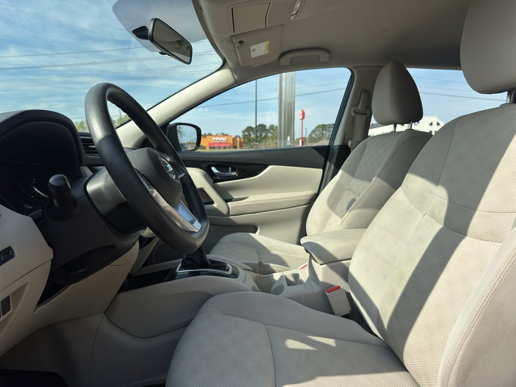 2017 Nissan Rogue Sport SV