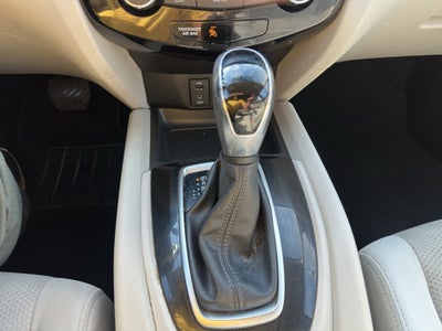 2017 Nissan Rogue Sport SV