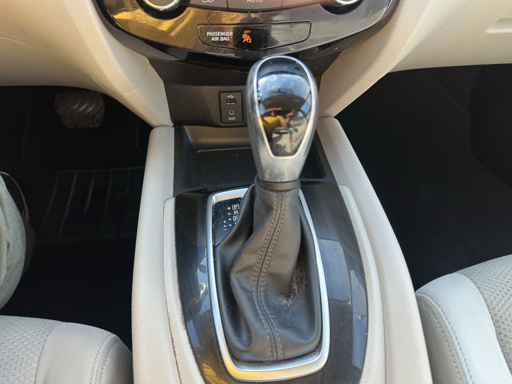 2017 Nissan Rogue Sport SV