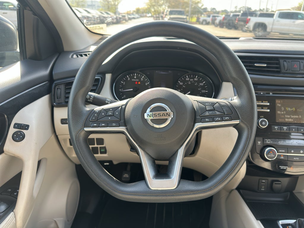 2017 Nissan Rogue Sport SV