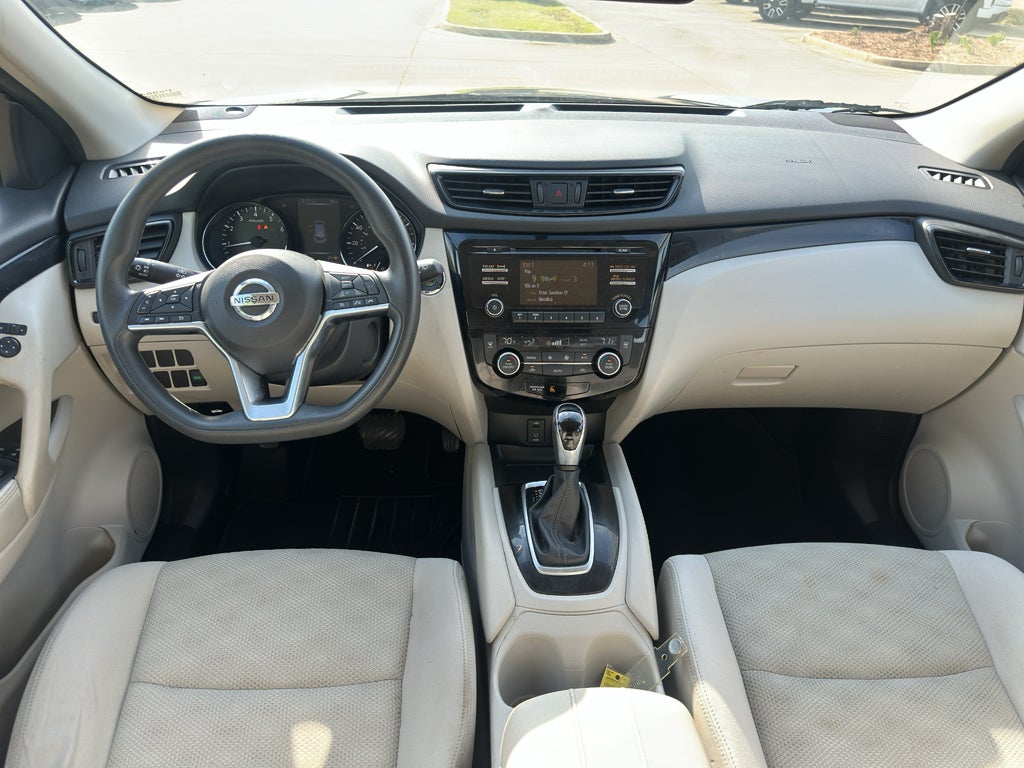 2017 Nissan Rogue Sport SV