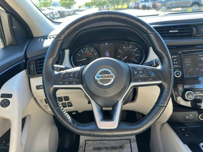 2022 Nissan Rogue Sport SL FWD Xtronic CVT