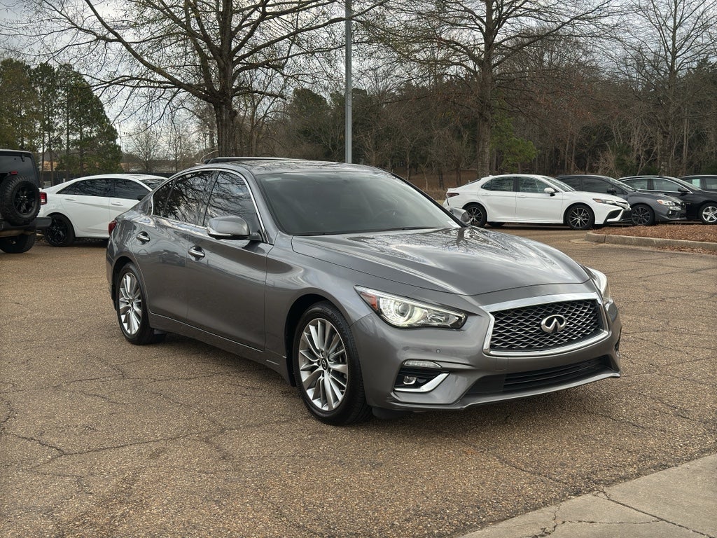 2022 INFINITI Q50 LUXE AWD