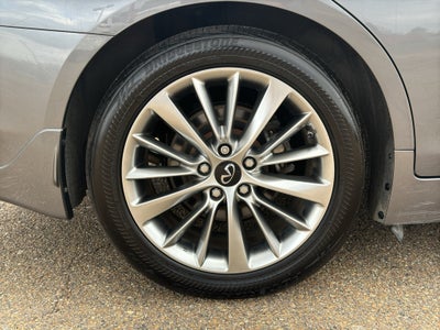 2022 INFINITI Q50 LUXE AWD