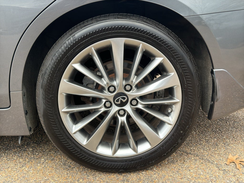 2022 INFINITI Q50 LUXE AWD