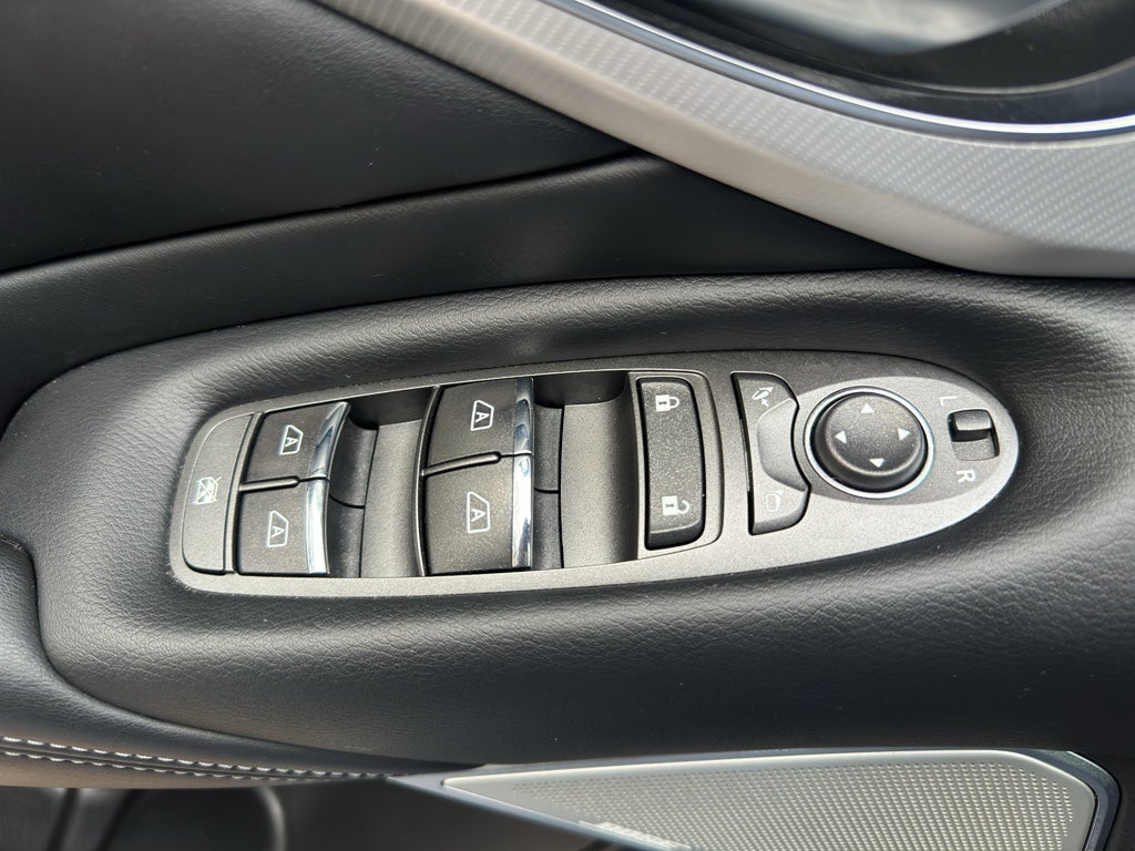 2022 INFINITI Q50 LUXE AWD