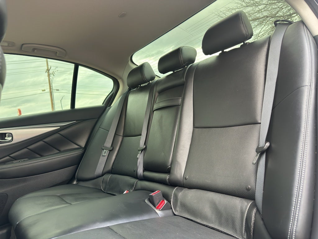 2022 INFINITI Q50 LUXE AWD