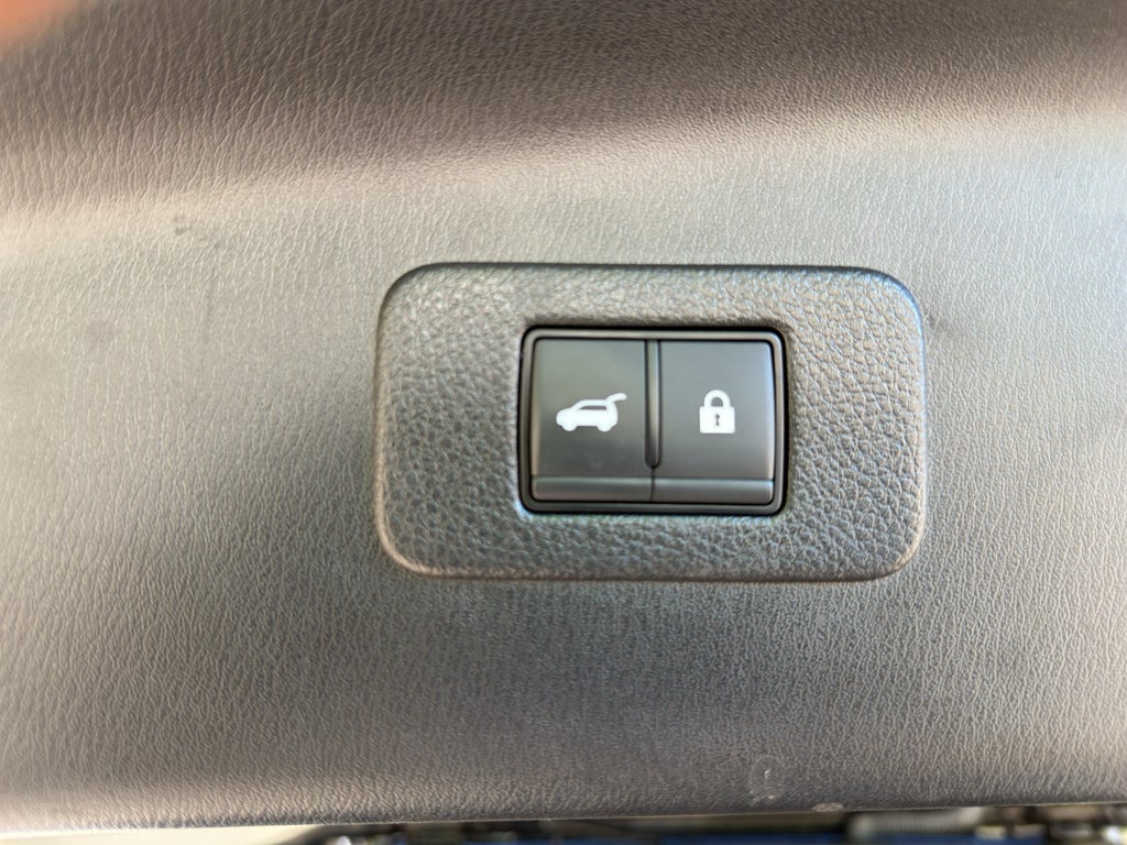 2023 Nissan Armada SL 2WD