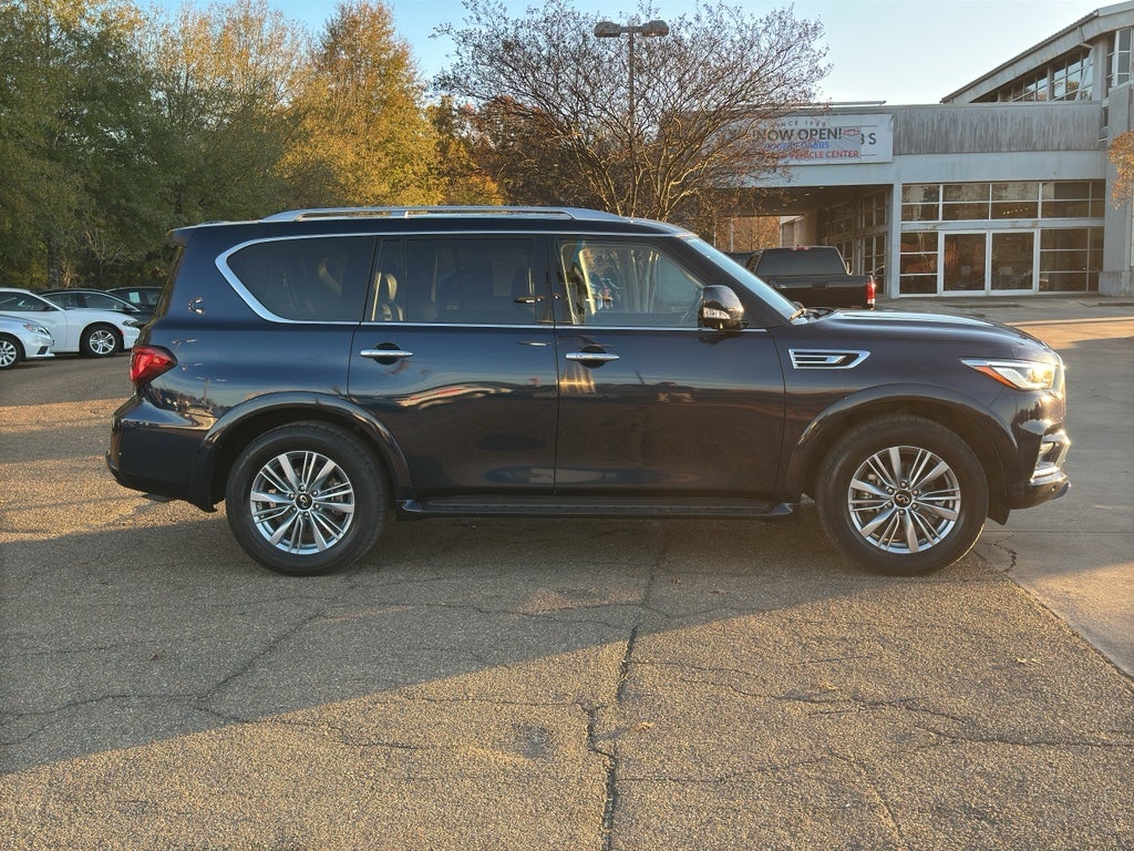 2024 INFINITI QX80 LUXE