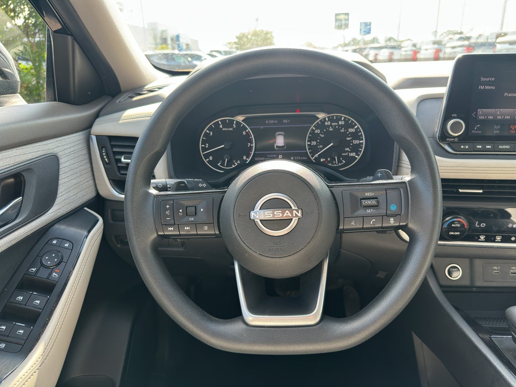 2023 Nissan Rogue SV FWD