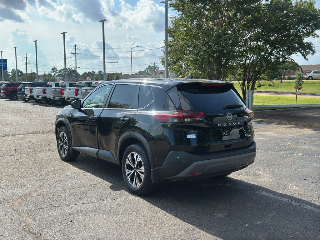 2023 Nissan Rogue SV FWD