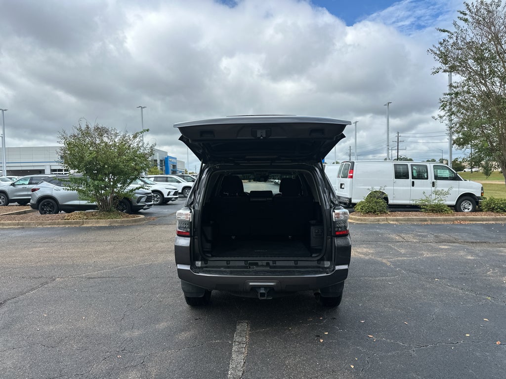 2021 Toyota 4Runner SR5
