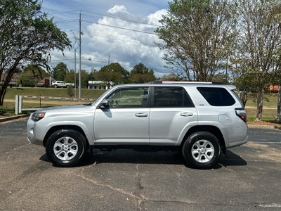 2022 Toyota 4Runner SR5