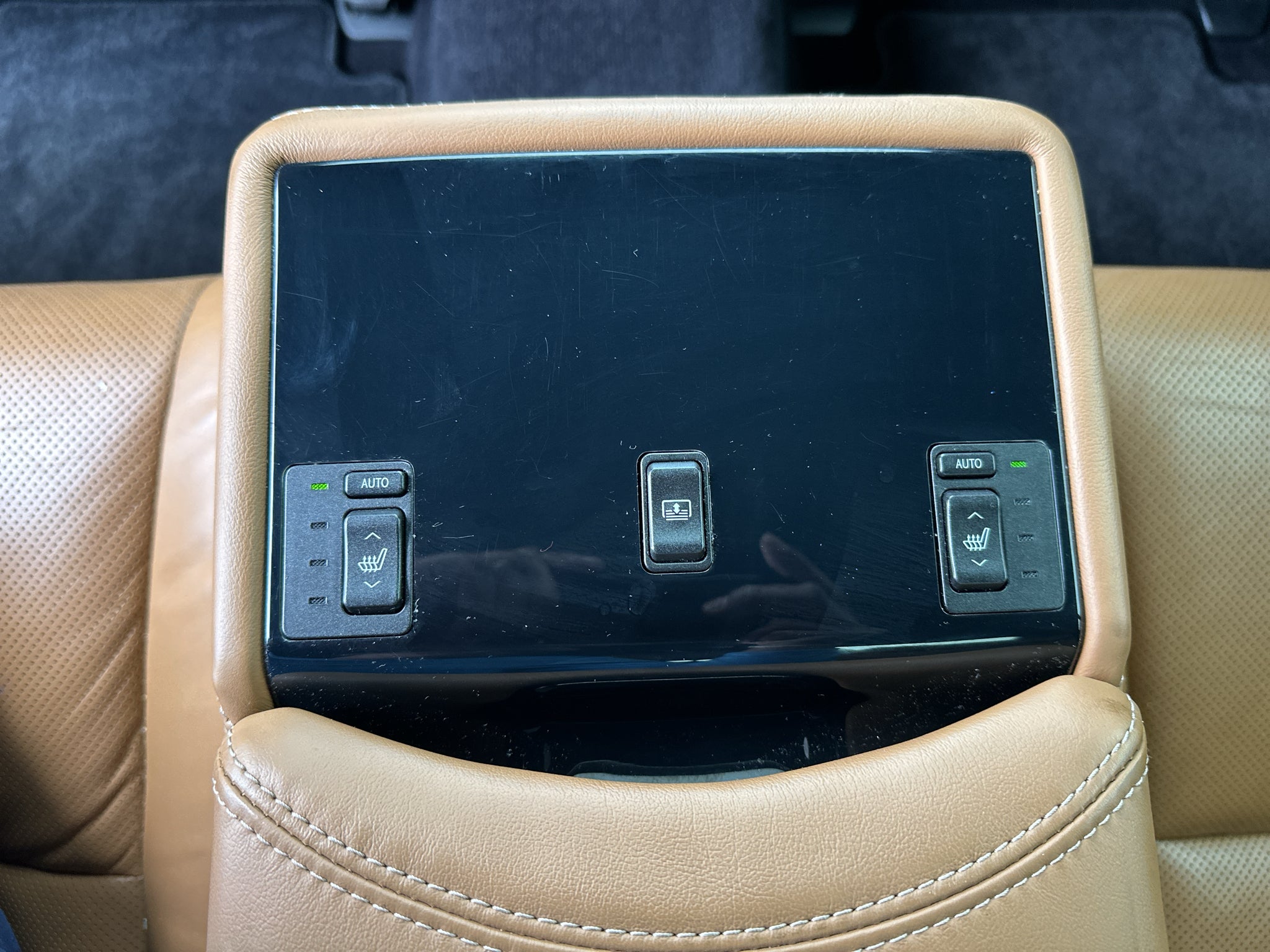 2015 Lexus LS 460 Crafted Line