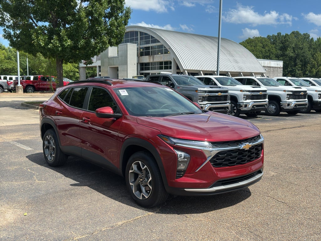 2025 Chevrolet Trax LT