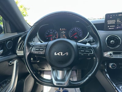 2023 Kia Stinger GT-Line