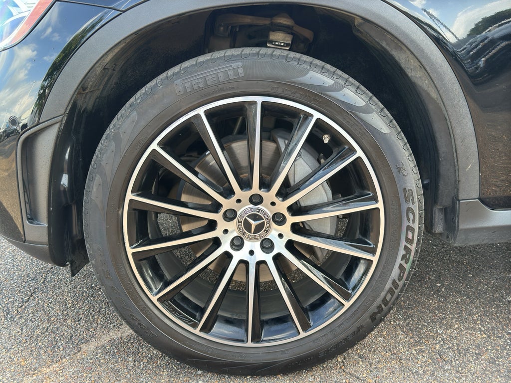 2021 Mercedes-Benz GLC GLC 300