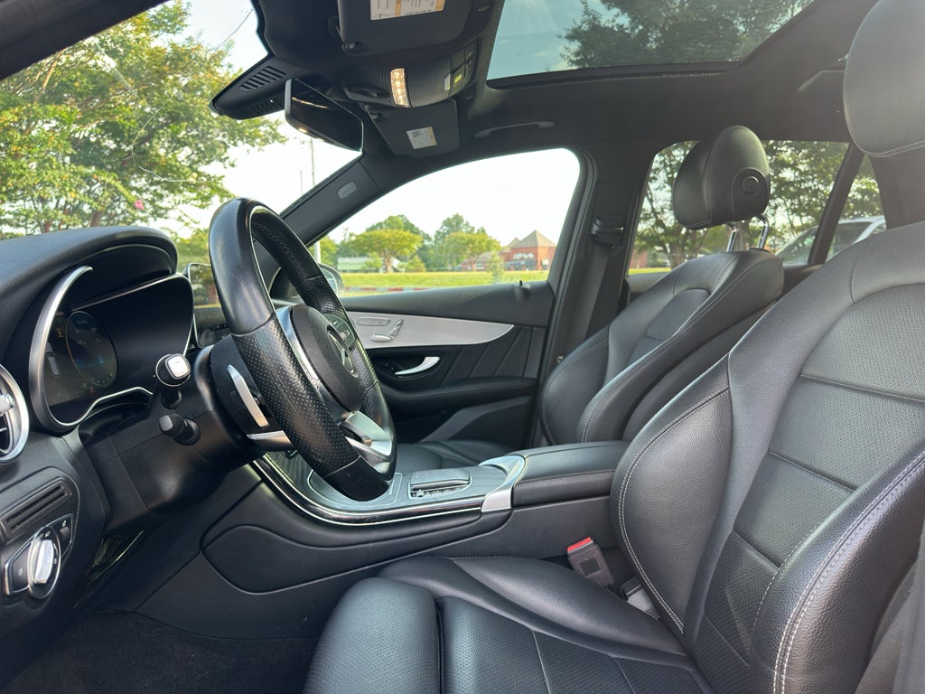2021 Mercedes-Benz GLC GLC 300